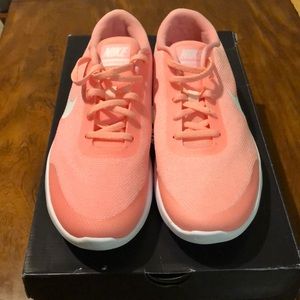 Nike Flex Experience RN 7